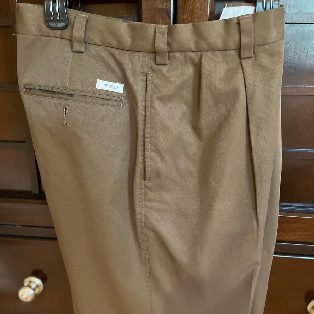 Daniel Cremieux Men’s Shorts, Size 33